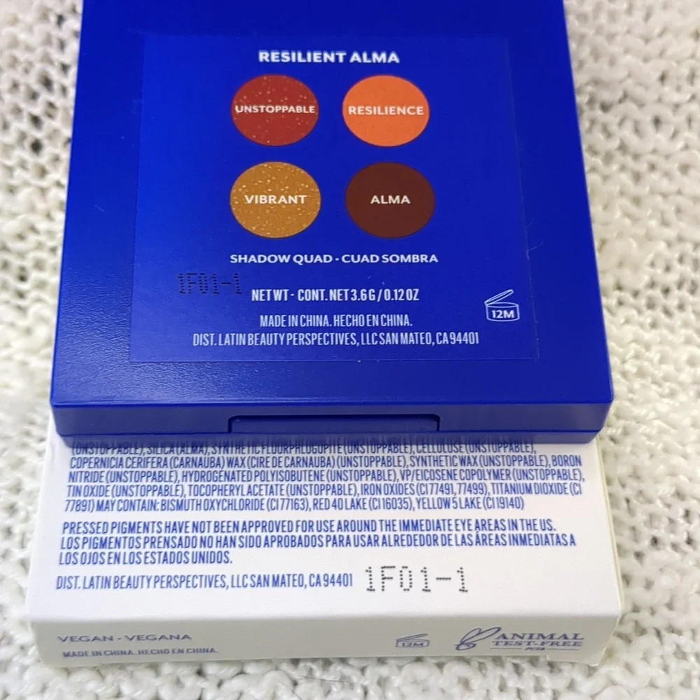 Treslúce Beauty Eyeshadow Quad in Resilient Alma, 3.6g/0.12oz